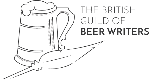 Les brasseurs, les publicains et les buveurs de bière exhortent le Trésor à mettre un terme à la surtaxation de la bière et des pubs